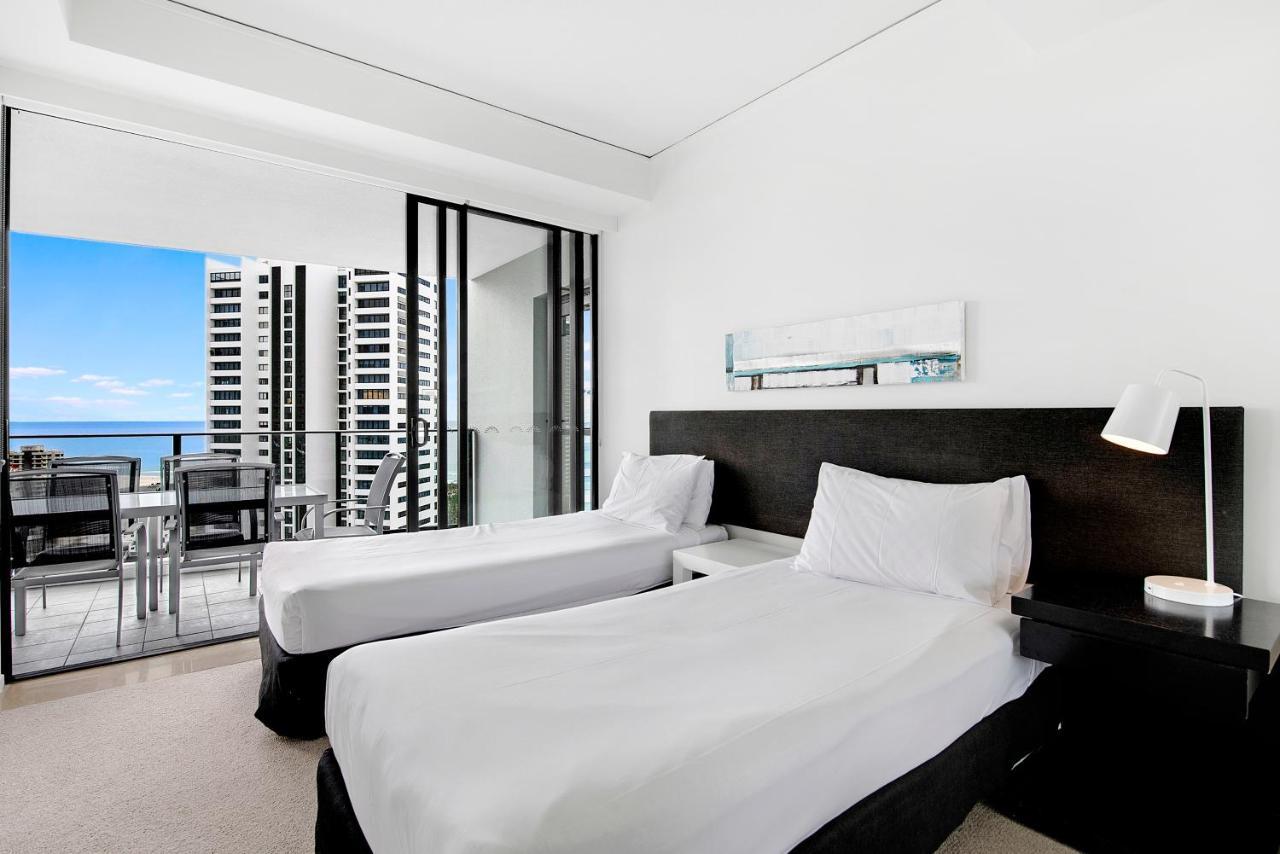 Mantra Sierra Grand Aparthotel Gold Coast Buitenkant foto