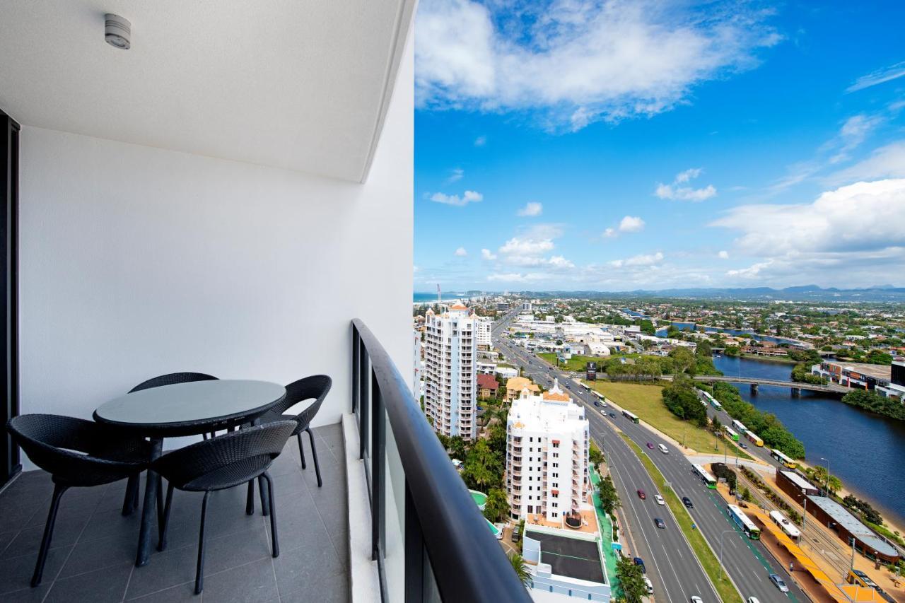 Mantra Sierra Grand Aparthotel Gold Coast Buitenkant foto