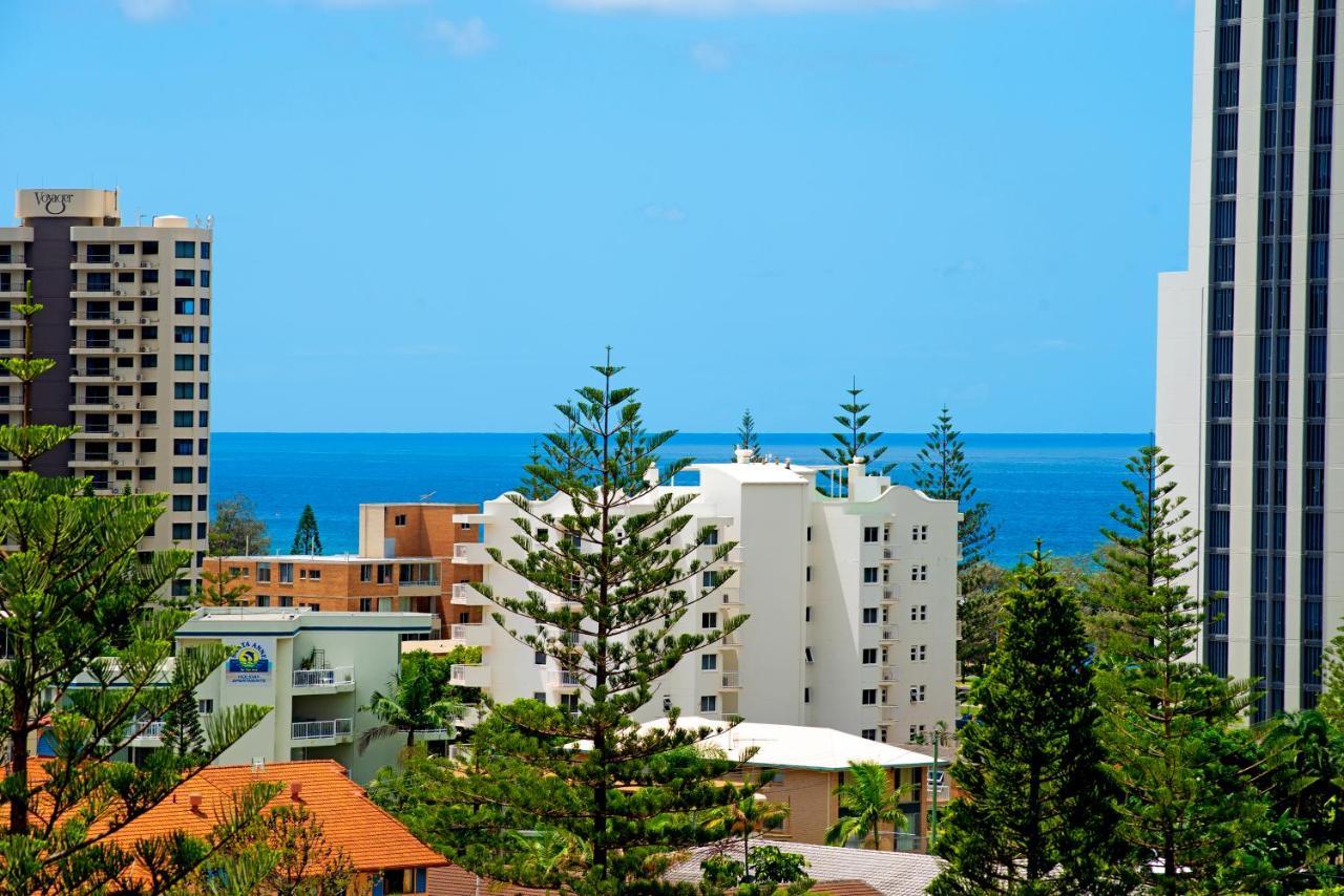 Mantra Sierra Grand Aparthotel Gold Coast Buitenkant foto