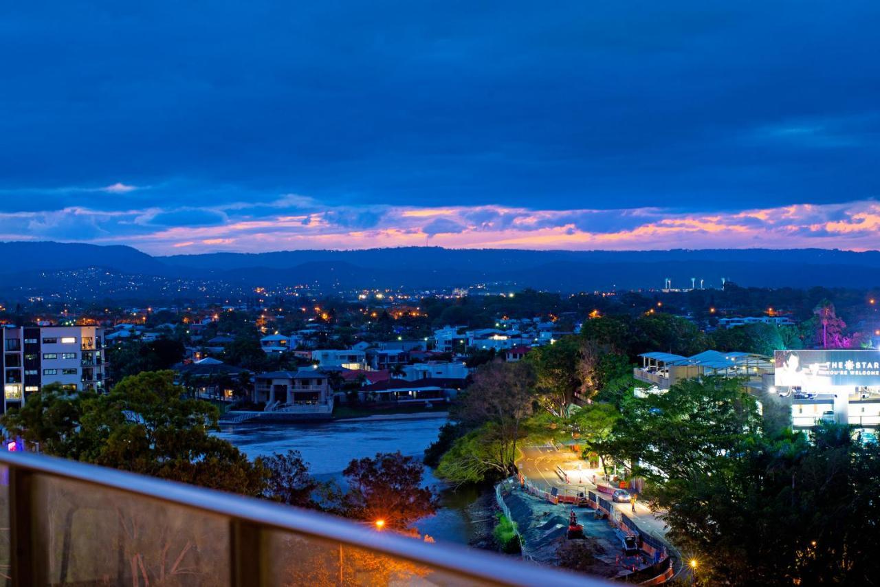 Mantra Sierra Grand Aparthotel Gold Coast Buitenkant foto